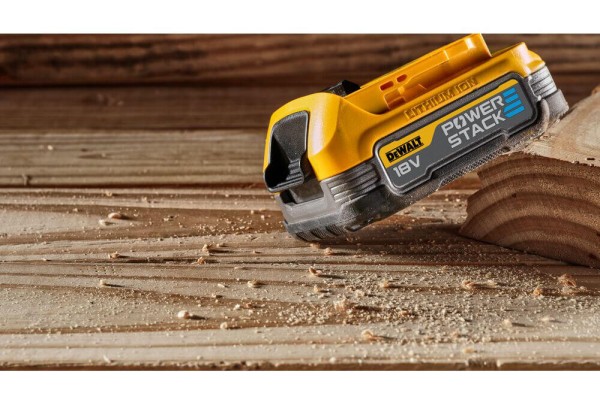 Акумуляторна батарея PowerStack DeWALT DCBP034