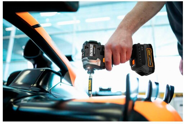 Шурупокрут ударний McLaren F1 TEAM LIMITED EDITION DeWALT DCF85ME2GT