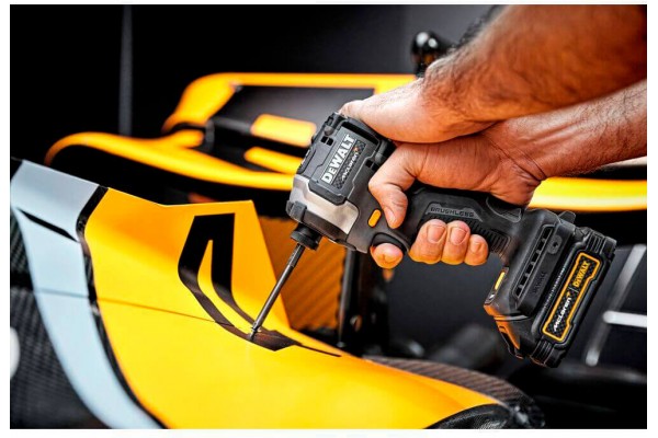 Шурупокрут ударний McLaren F1 TEAM LIMITED EDITION DeWALT DCF85ME2GT