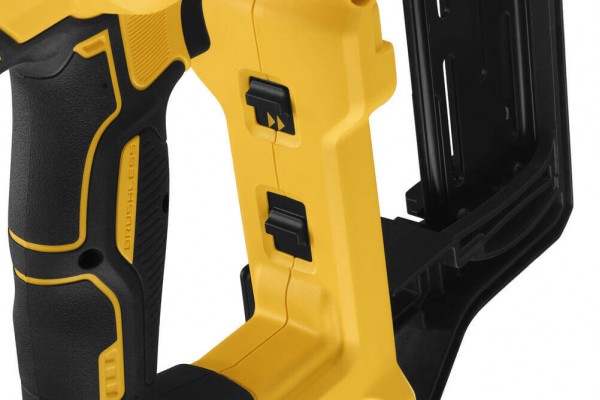 Степлер скобозабивний акумуляторний безщітковий DeWALT DCFS950N