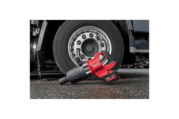 Гайкокрут акумуляторний 1\" MILWAUKEE, M18 ONEFHIWF1DS-0C, 2711Нм (кейс)