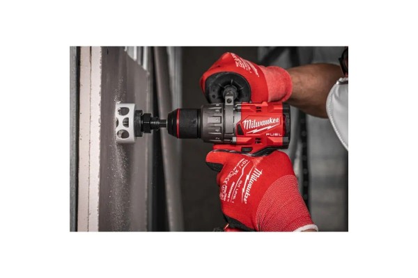Акумуляторний шурупокрут Milwaukee M18 (FDD3-502X) (4933479863) Акумуляторний шурупокрут Milwaukee M18 (FDD3-502X) (4933479863)
