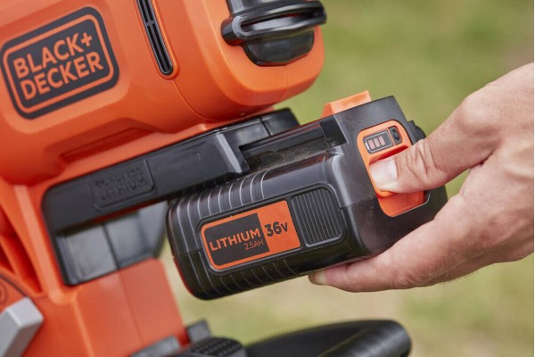 Садовий пилосос акумуляторний безщітковий BLACK+DECKER BCBLV3625L1