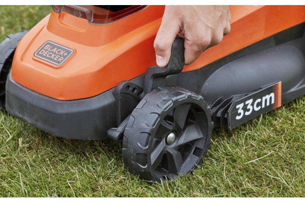 Газонокосарка акумуляторна BLACK+DECKER BCMW3318L2