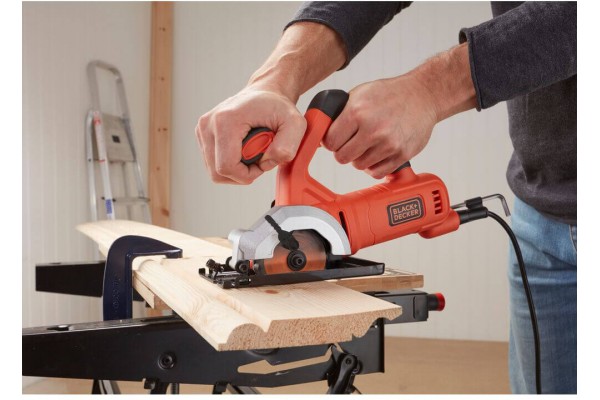 Пила дискова мережева BLACK+DECKER BES510