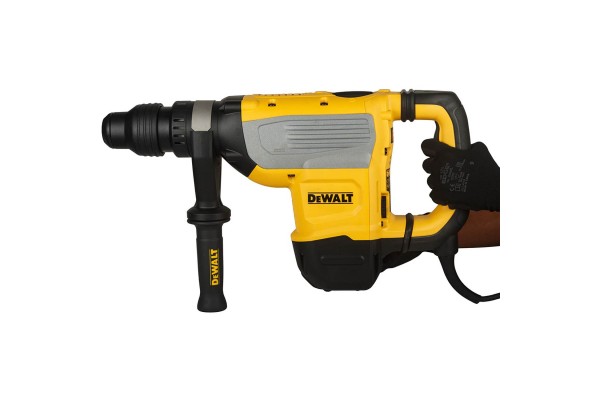 Перфоратор мережевий SDS-MAX DeWALT D25733K