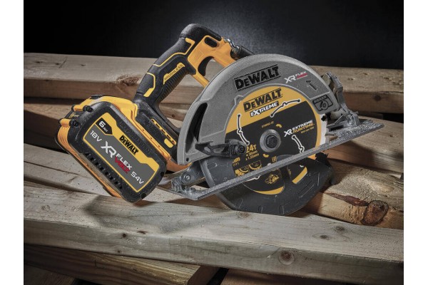 Пила дискова акумуляторна безщіткова DeWALT DCS573NT