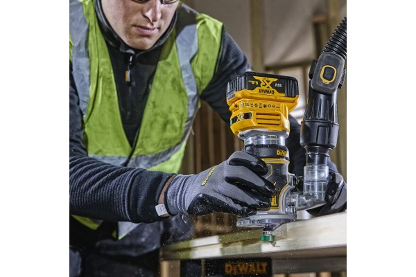 Фрезер акумуляторний безщітковий DeWALT DCW604NT