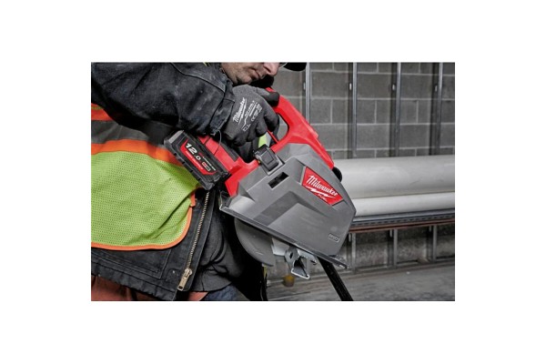 Циркулярная пила по металлу MILWAUKEE M18 FUEL FMCS66-0C 66мм 4933472110 (+ аксесуари, HD кейс)