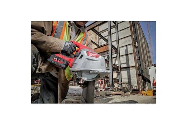 Циркулярная пила по металлу MILWAUKEE M18 FUEL FMCS66-0C 66мм 4933472110 (+ аксесуари, HD кейс)