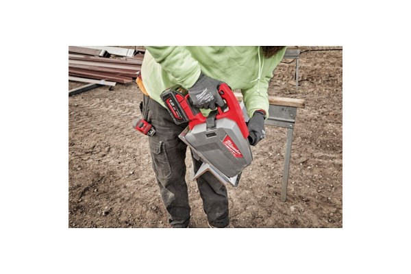 Циркулярная пила по металлу MILWAUKEE M18 FUEL FMCS66-0C 66мм 4933472110 (+ аксесуари, HD кейс)