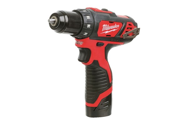 Дриль-шуруповерт MILWAUKEE M12 BDD-202C обертовий момент 30 Нм 4933441915 (+2 акумулятори, зарядний