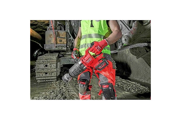 Гайкокрут високомоментний 1'' (2711 Нм) MILWAUKEE M18 FUEL ONEFHIWF1DS-121C (+ заряд.пристрій, акум.