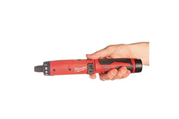 Викрутка акумуляторна MILWAUKEE M4 D-202B, (+ заряд. пристрій, 2 акум.Х2Аг, в сумці для інструментів