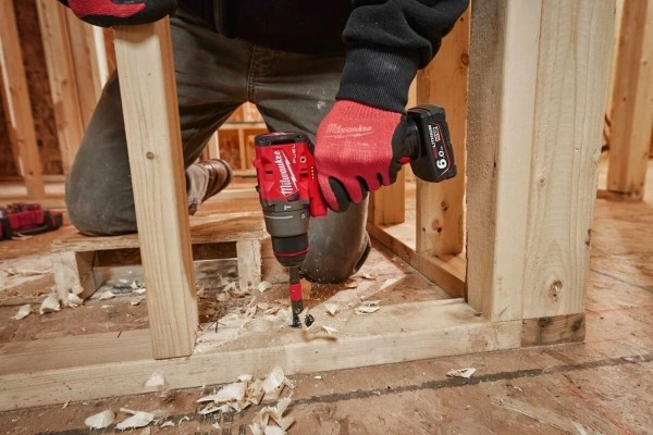 Акумуляторний шурупокрут Milwaukee M12 (FPD2-202X) (4933479868) Акумуляторний шурупокрут Milwaukee M12 (FPD2-202X) (4933479868)