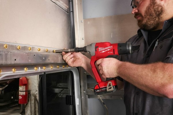 Заклепник акумуляторний Milwaukee M18 ONEFPLT-0X (4933478637) (без АКБ та ЗП)