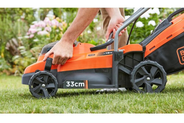 Газонокосарка акумуляторна BLACK+DECKER BCMW33184L2