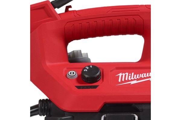 Аккумуляторний оприскувач 3.7 литра MILWAUKEE M12BHCS3L-0