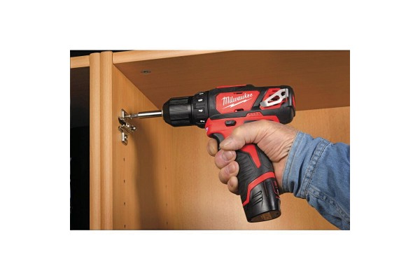 Дриль-шурупокрут акумуляторний MILWAUKEE, M12 BDD-0, 30Нм