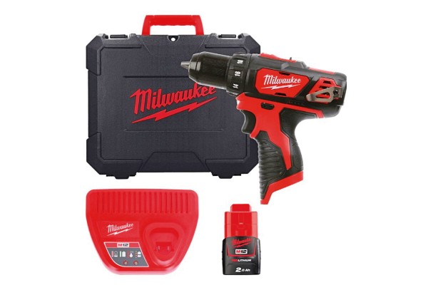 Дриль-шурупокрут MILWAUKEE M12 BDD-201C крутящий момент 30 Нм 4933479439