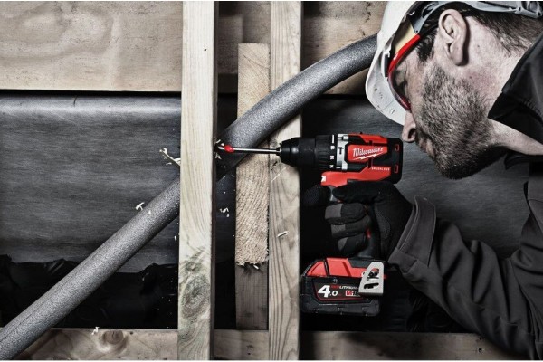 Акумуляторна ударна дриль-шурупокрут Milwaukee M18 CBLPD-422C (4933472116)