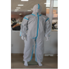Костюм захисний одноразовий з нетканого матеріалу SFS FABRIC з заліпками на швах