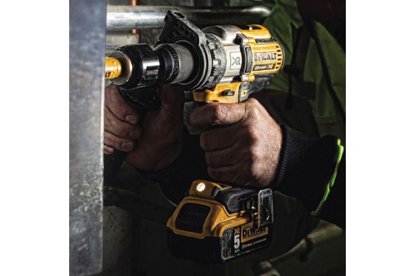 Дриль-шурупокрут акумуляторний безщітковий ударний DeWALT DCD996P3