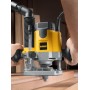 Фрезер мережевий DeWALT DW621KT