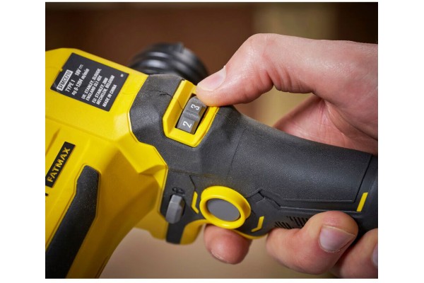 Шліфмашина стрічкова-напилок акумуляторна STANLEY FATMAX SFMCE210B Шліфмашина стрічкова-напилок акумуляторна STANLEY FATMAX SFMCE210B
