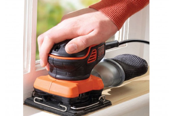 Шліфмашина вібраційна Black+Decker 220 Вт