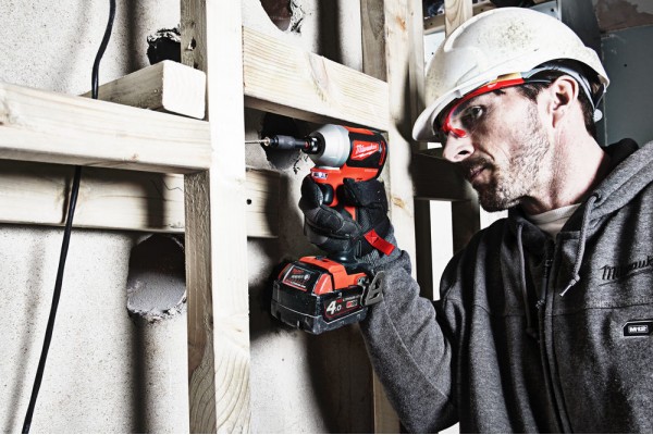 Гвинтокрут акумуляторний Milwaukee M18 CBLID-402C (4933464534) Гвинтокрут акумуляторний Milwaukee M18 CBLID-402C (4933464534)