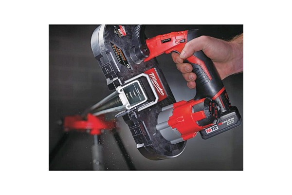 Пила стрічкова акумуляторна MILWAUKEE, M12 BS-0