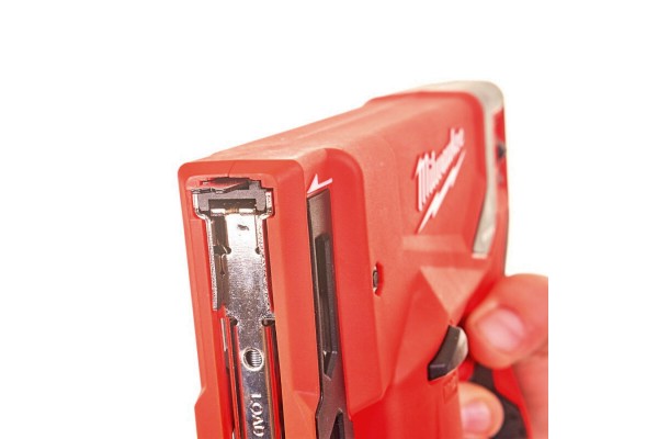 Степлер акумуляторний MILWAUKEE, M12 BST-0 Степлер акумуляторний MILWAUKEE, M12 BST-0