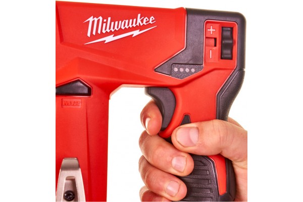 Акумуляторний степлер Milwaukee M12 BST-202X (4933459635)