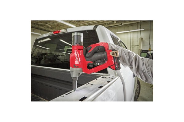 Заклепочник акумуляторний MILWAUKEE M18 ONEFPRT-0X, діаметр закл. 4,8-7,0мм (HD кейс)