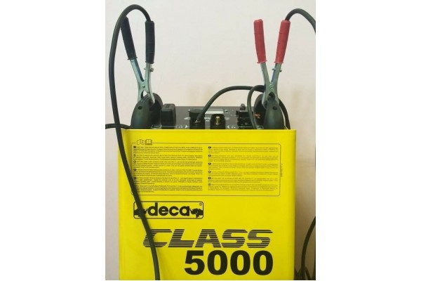 Пуско-зарядний пристрій Deca Class Booster 5000E