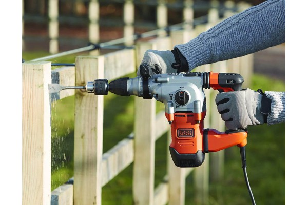 Перфоратор мережевий SDS-Plus BLACK+DECKER BEHS03K