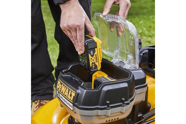 Газонокосарка акумуляторна безщіткова DeWALT DCMW564P2