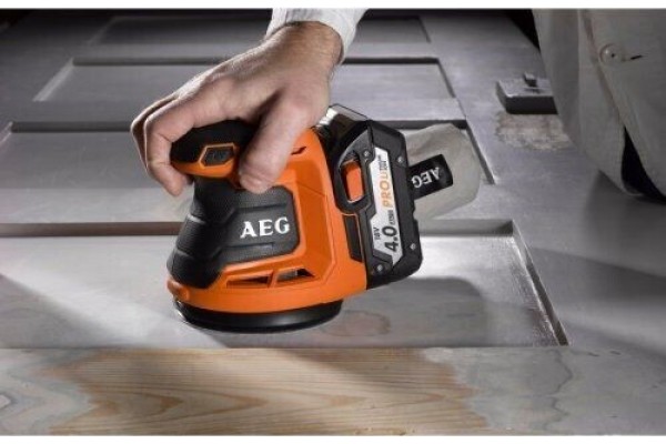Орбітальна шліфувальна машина AEG BEX18-125-0 (4935451086) (без акумулятора і ЗП) Орбітальна шліфувальна машина AEG BEX18-125-0 (4935451086) (без акумулятора і ЗП)