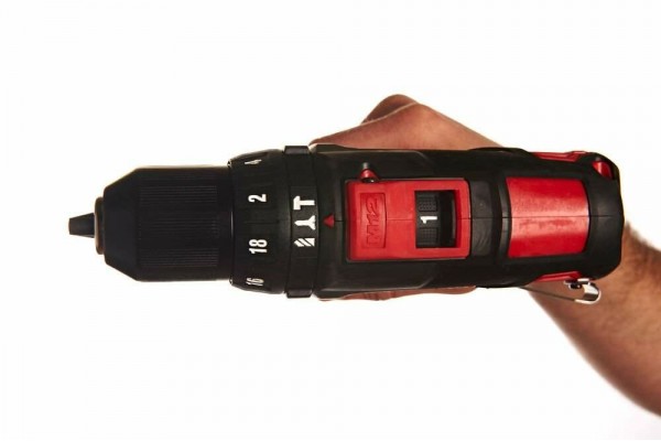 Дриль-шурупокрут Milwaukee M12 BPD-202C Lі-Іon Дриль-шурупокрут Milwaukee M12 BPD-202C Lі-Іon