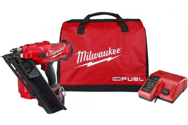 Цвяхозабивний пістолет акумуляторний MILWAUKEE, M18 FFN-502C, 50/90мм (+зар.прис., 2акум.Х5Аг,кейс) Цвяхозабивний пістолет акумуляторний MILWAUKEE, M18 FFN-502C, 50/90мм (+зар.прис., 2акум.Х5Аг,кейс)