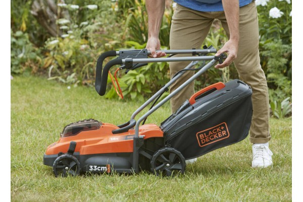 Газонокосарка акумуляторна BLACK+DECKER BCMW3336L1