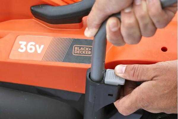 Газонокосарка акумуляторна BLACK+DECKER BCMW3336L1