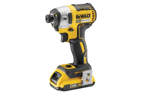 Набір з чотирьох інструментів безщіткових DeWALT DCK422P3