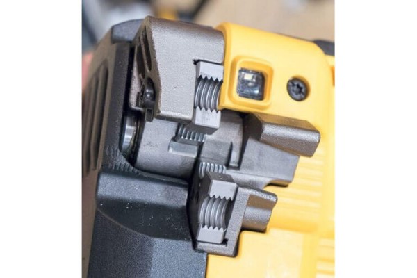 Різак шпильок акумуляторний DeWALT DCS350NT