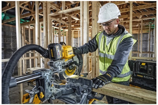 Пила торцювальна акумуляторна безщіткова DeWALT DCS727T2