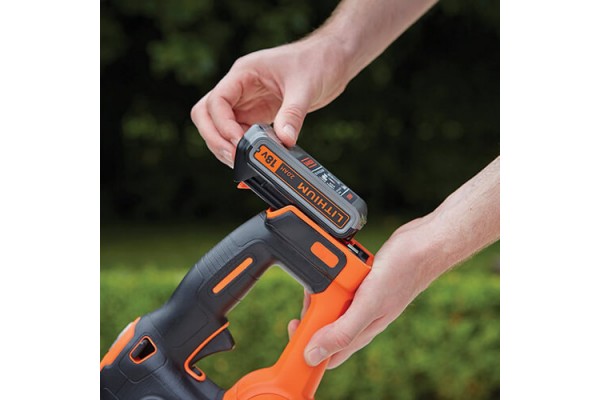 Кущоріз акумуляторний BLACK+DECKER GTC18502PC