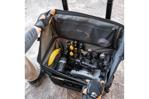 Сумка для інструментів ToughBuilt (TB-CT-61-18) Сумка для інструментів ToughBuilt (TB-CT-61-18)