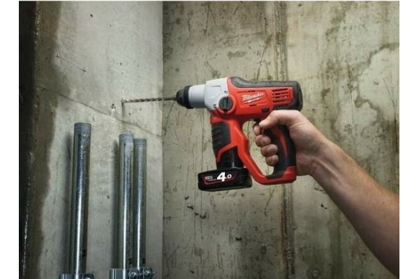 Перфоратор Milwaukee M12 H-0 (без акумулятора і ЗП)