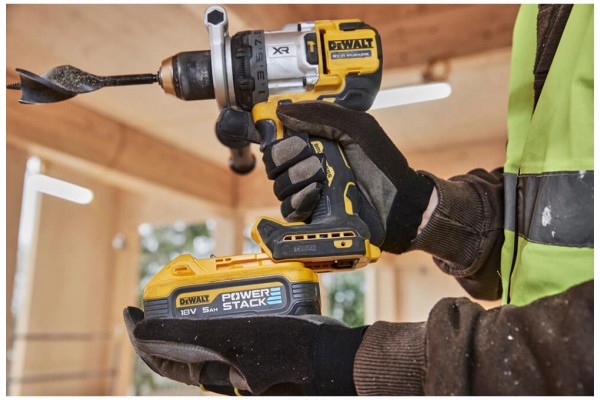 Дриль-шурупокрут акумуляторний безщітковий ударний DeWALT DCD1007NT